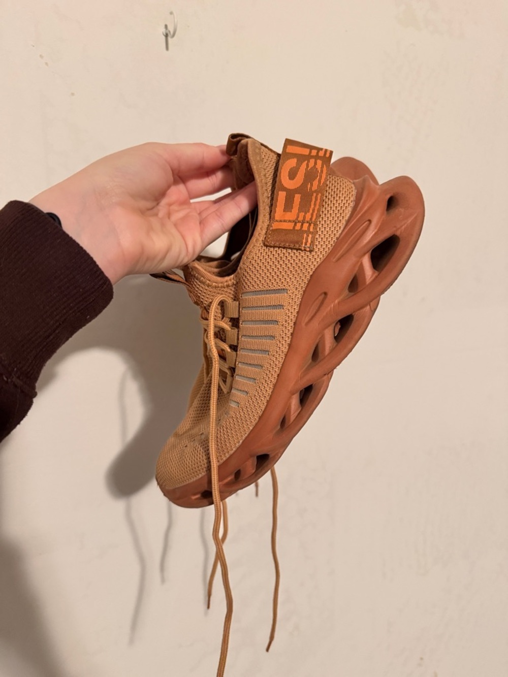 Women’s Lightweight Breathable Sneakers - Tan